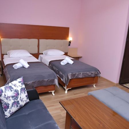 Yaffle Inn Shaki Boutique Hotel Şǝki Esterno foto