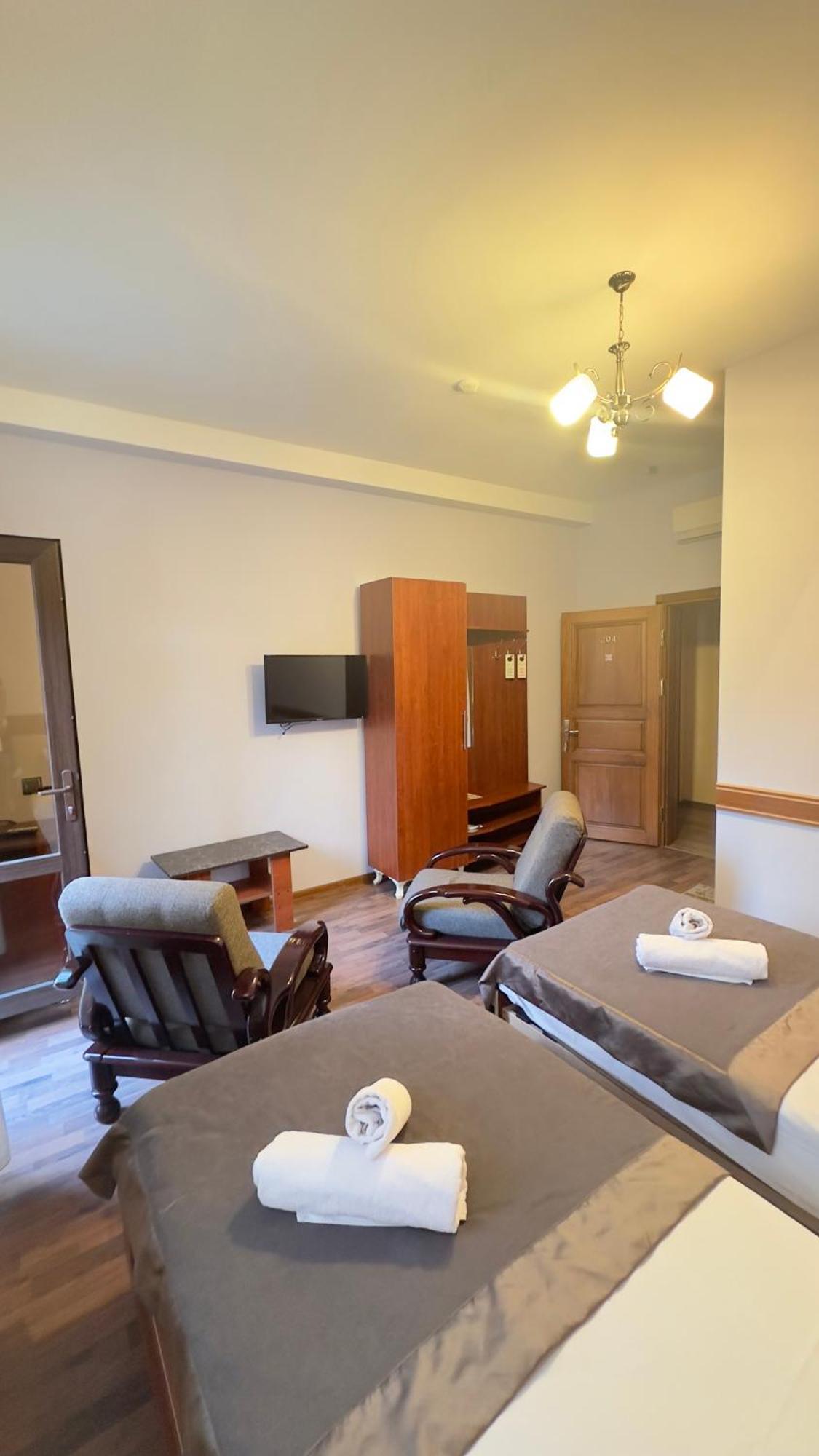 Yaffle Inn Shaki Boutique Hotel Şǝki Esterno foto
