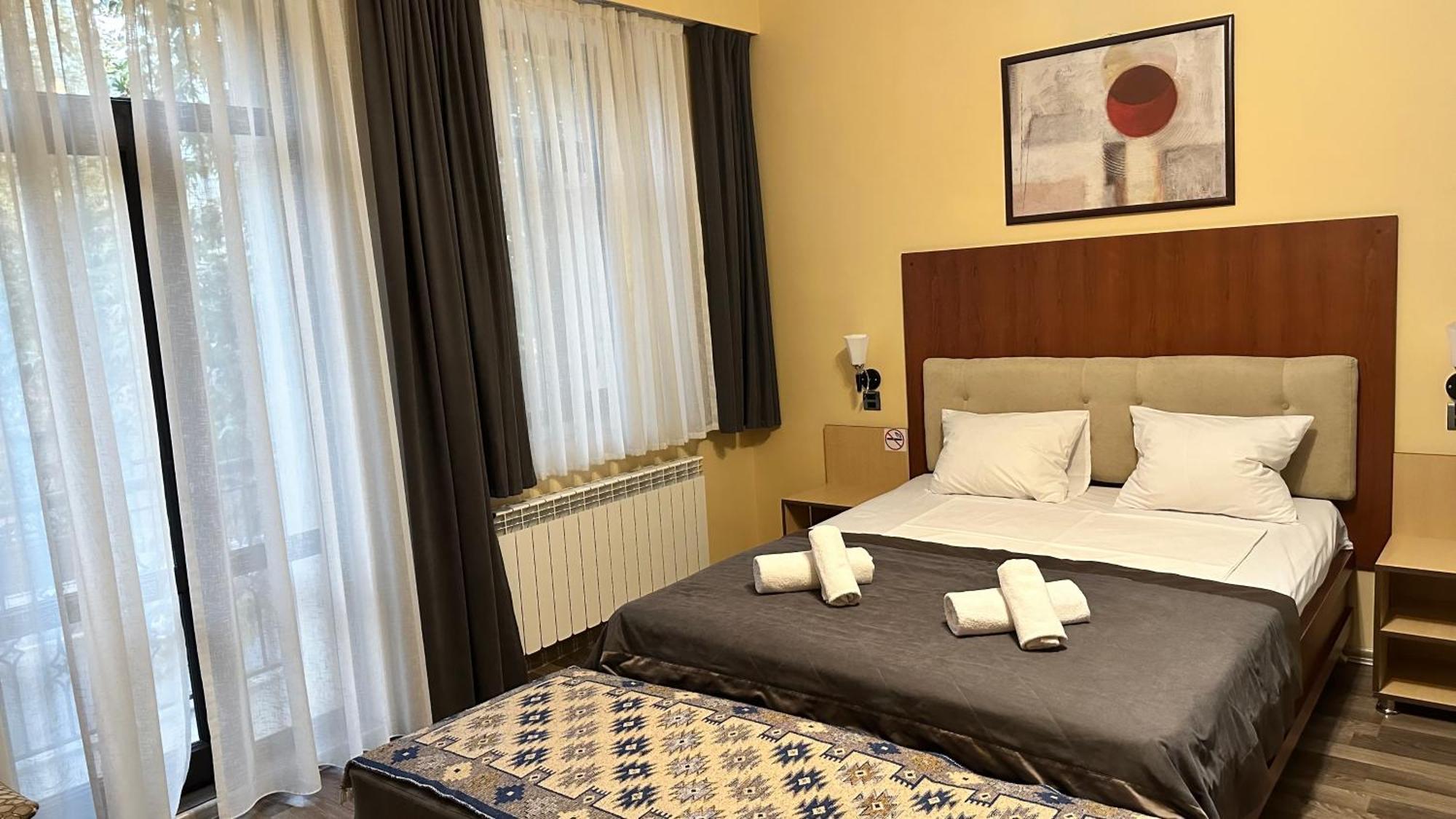 Yaffle Inn Shaki Boutique Hotel Şǝki Esterno foto