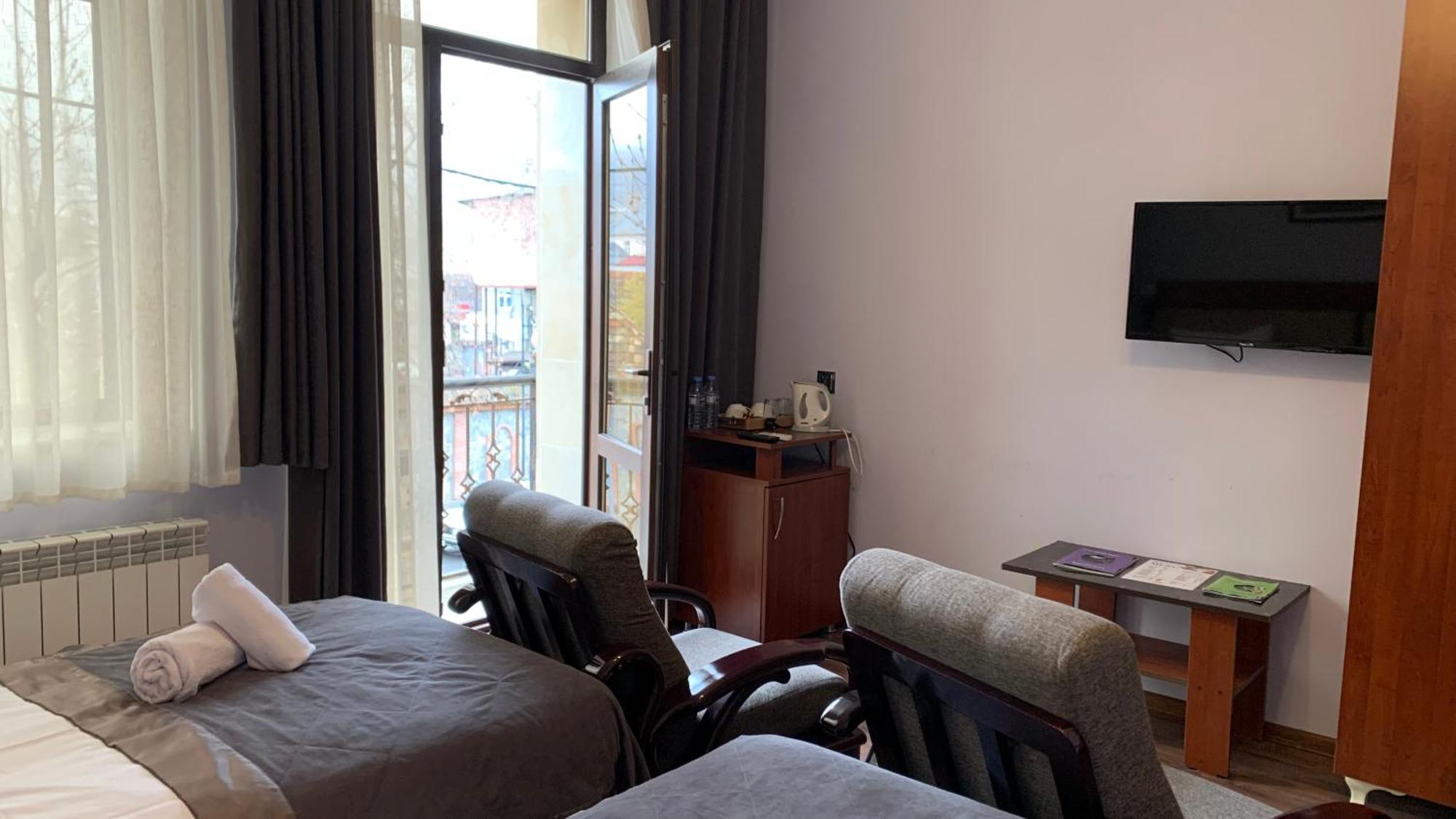 Yaffle Inn Shaki Boutique Hotel Şǝki Esterno foto
