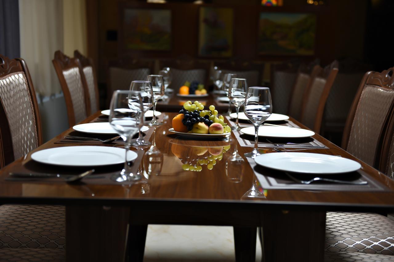 Yaffle Inn Shaki Boutique Hotel Şǝki Esterno foto