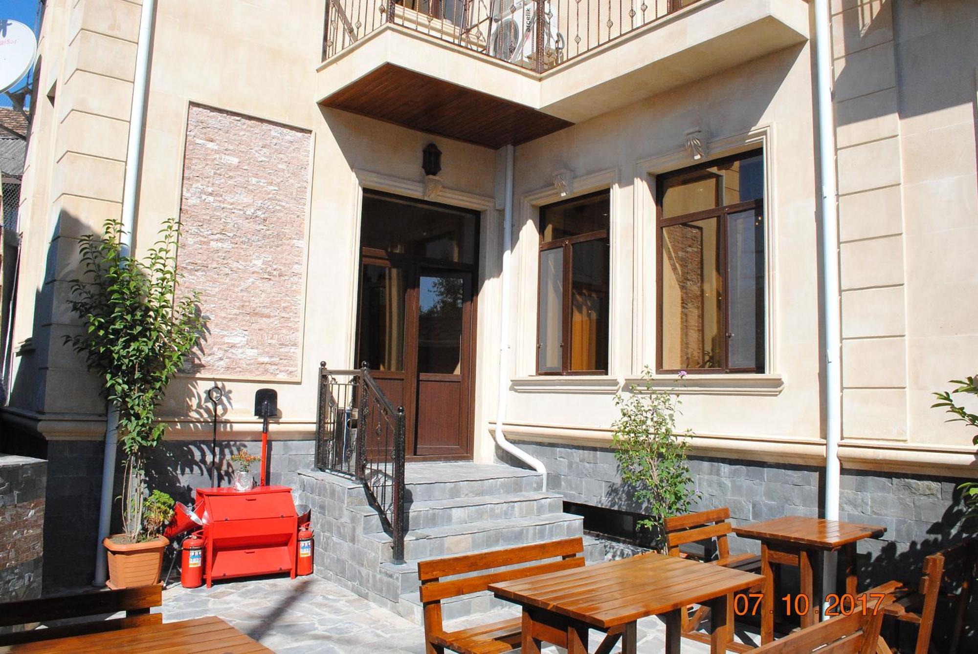Yaffle Inn Shaki Boutique Hotel Şǝki Esterno foto